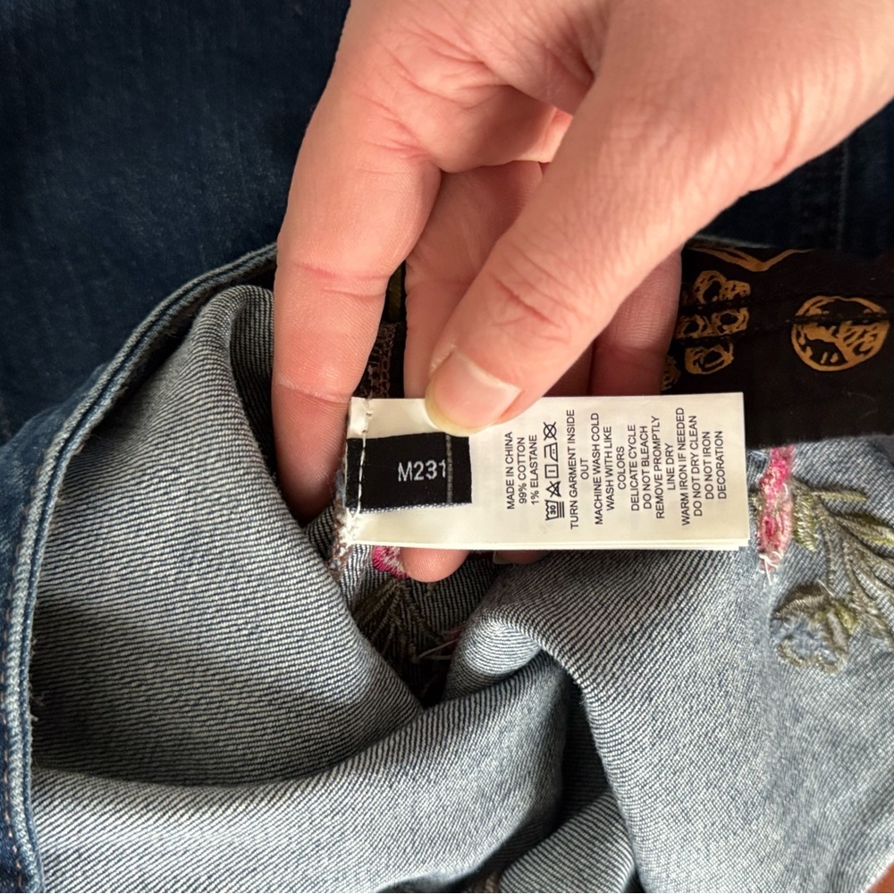 Kate Spade Broome St Ditsy Floral Embroidered Raw Hi Rise Cropped Jeans Sz 29 - Picture 15 of 16